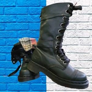 RARE - DR MARTENS TRIUMPH 1914 Discontinued Fold-Over